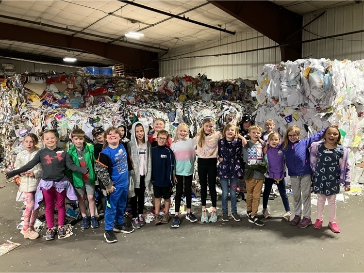 Second grade had a great field trip Friday learning about the past at the OTC Museum and how to care for Earth for the future at the OTC Recycling Center I Fergus  